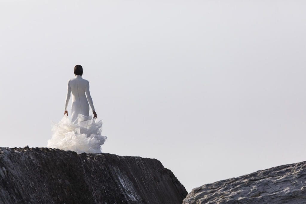 Stephane Rolland Haute Couture осень-зима 2021-2022 от автора RUNWAY ЖУРНАЛ