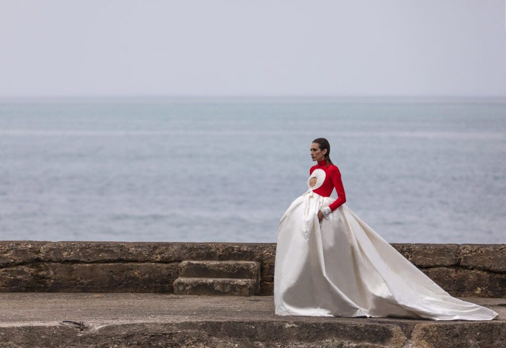 Stephane Rolland Haute Couture осень-зима 2021-2022 от автора RUNWAY ЖУРНАЛ