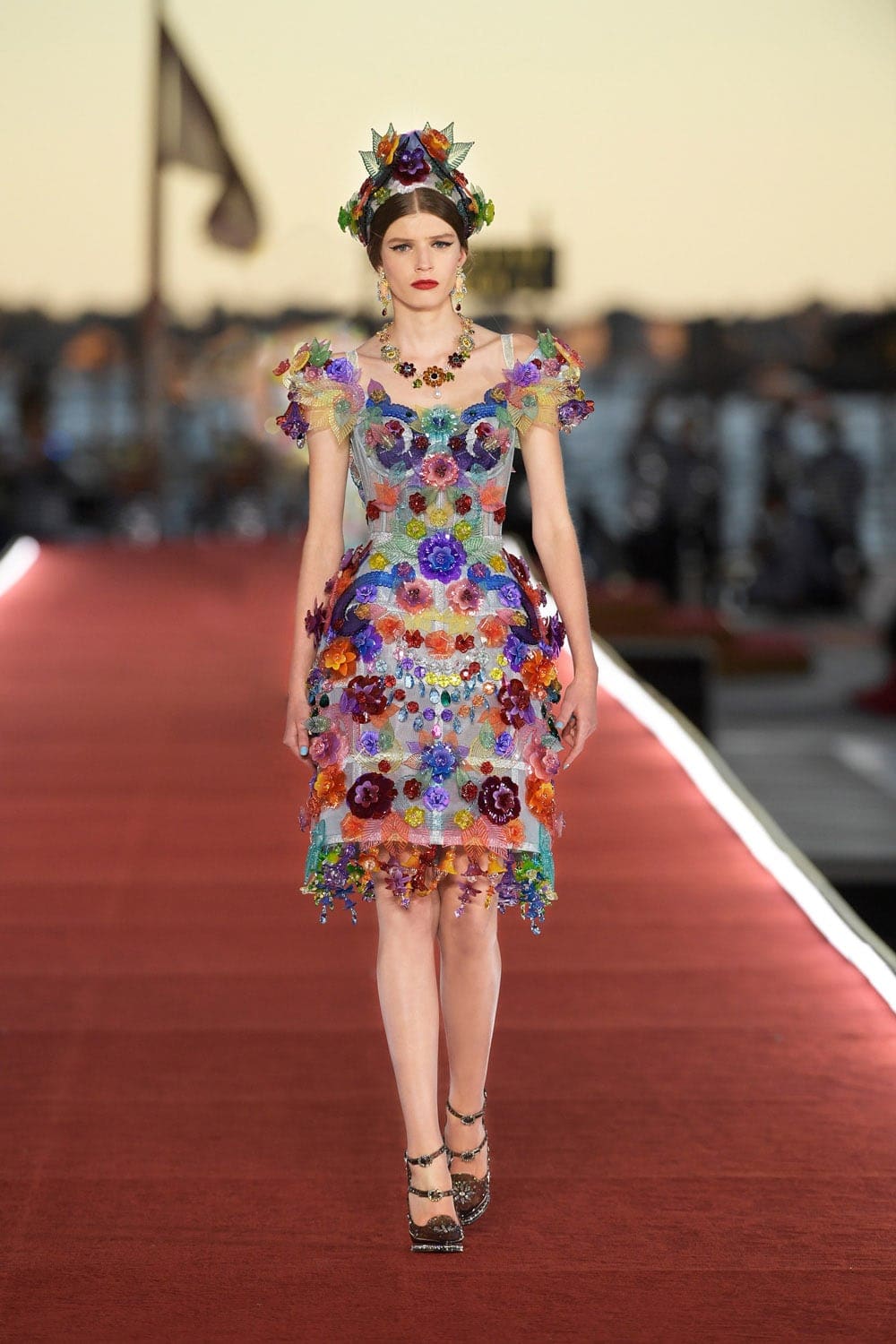 Dolce Gabbana Alta Moda Venezia 2021 - Dolce Gabbana Couture осень-зима 2021-2022 от RUNWAY ЖУРНАЛ