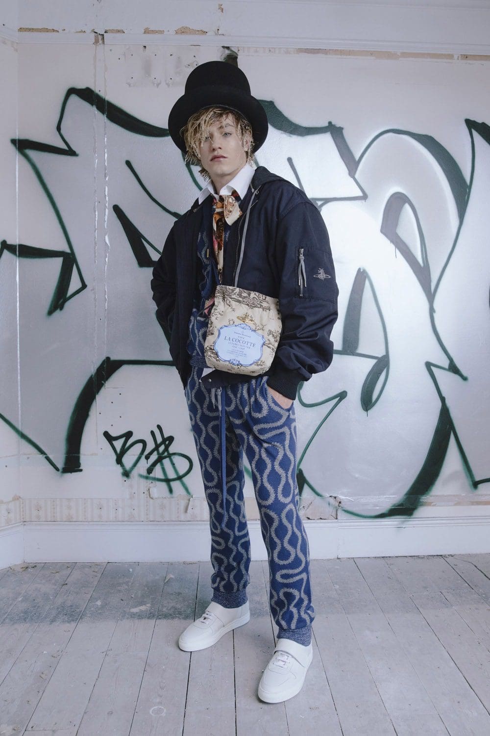 Vivienne Westwood Primavera Verano 2022 Londres por RUNWAY REVISTA