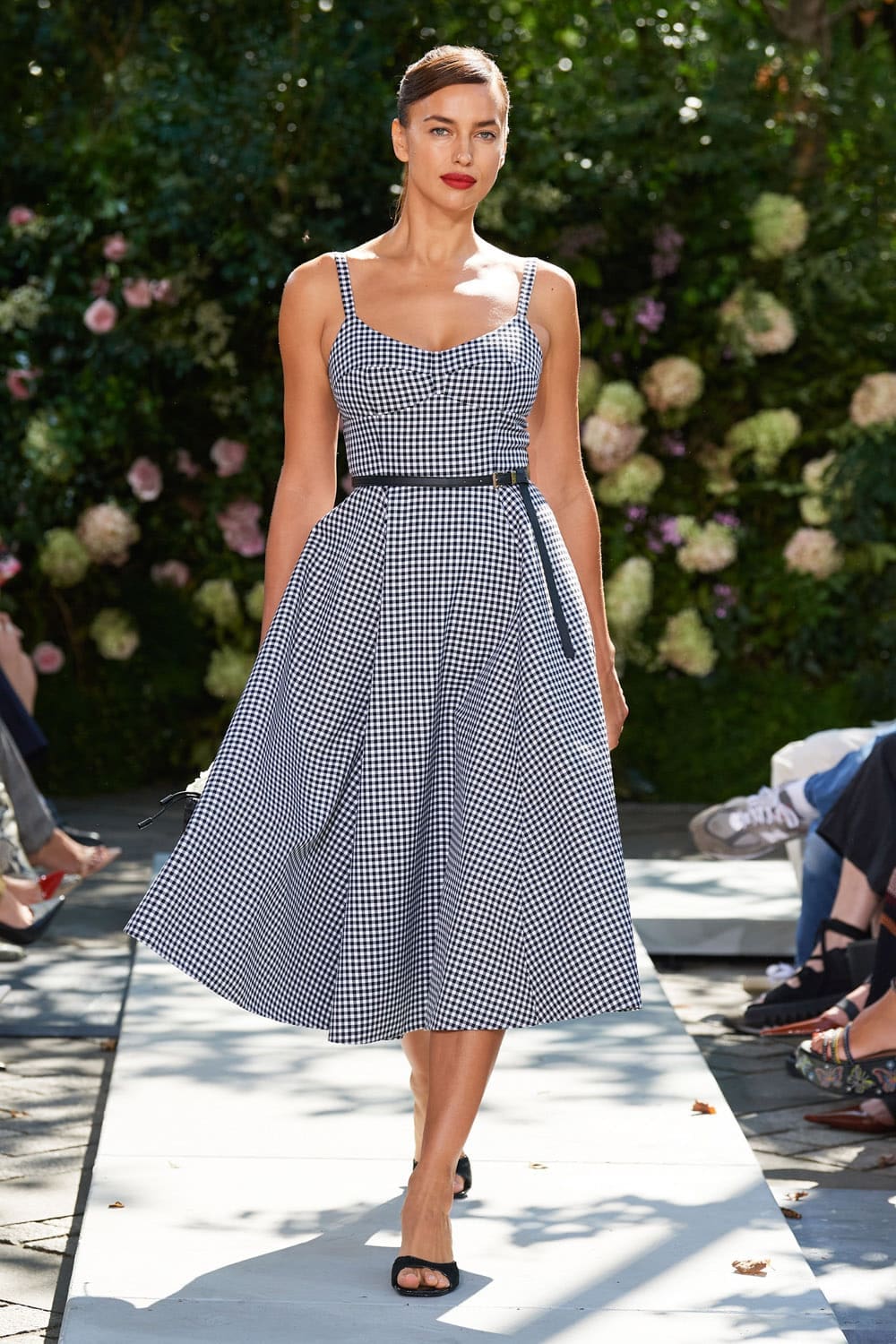Michael Kors Primavera Estate 2022 New York di RUNWAY MAGAZINE