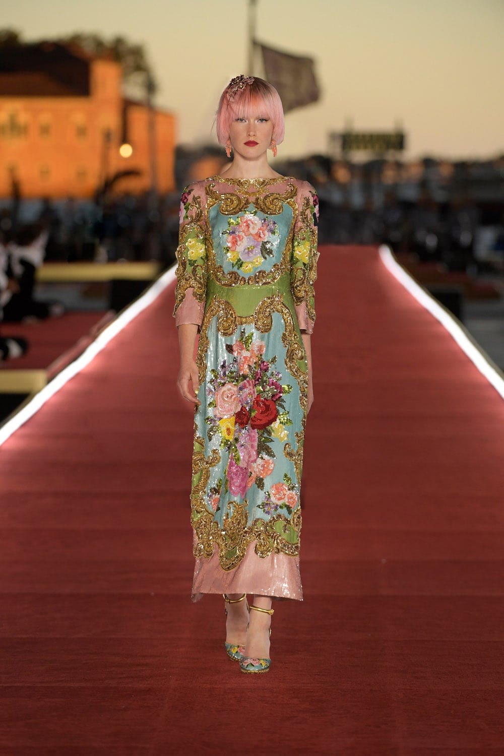 Dolce Gabbana Alta Moda Venezia 2021 - Dolce Gabbana Couture осень-зима 2021-2022 от RUNWAY ЖУРНАЛ