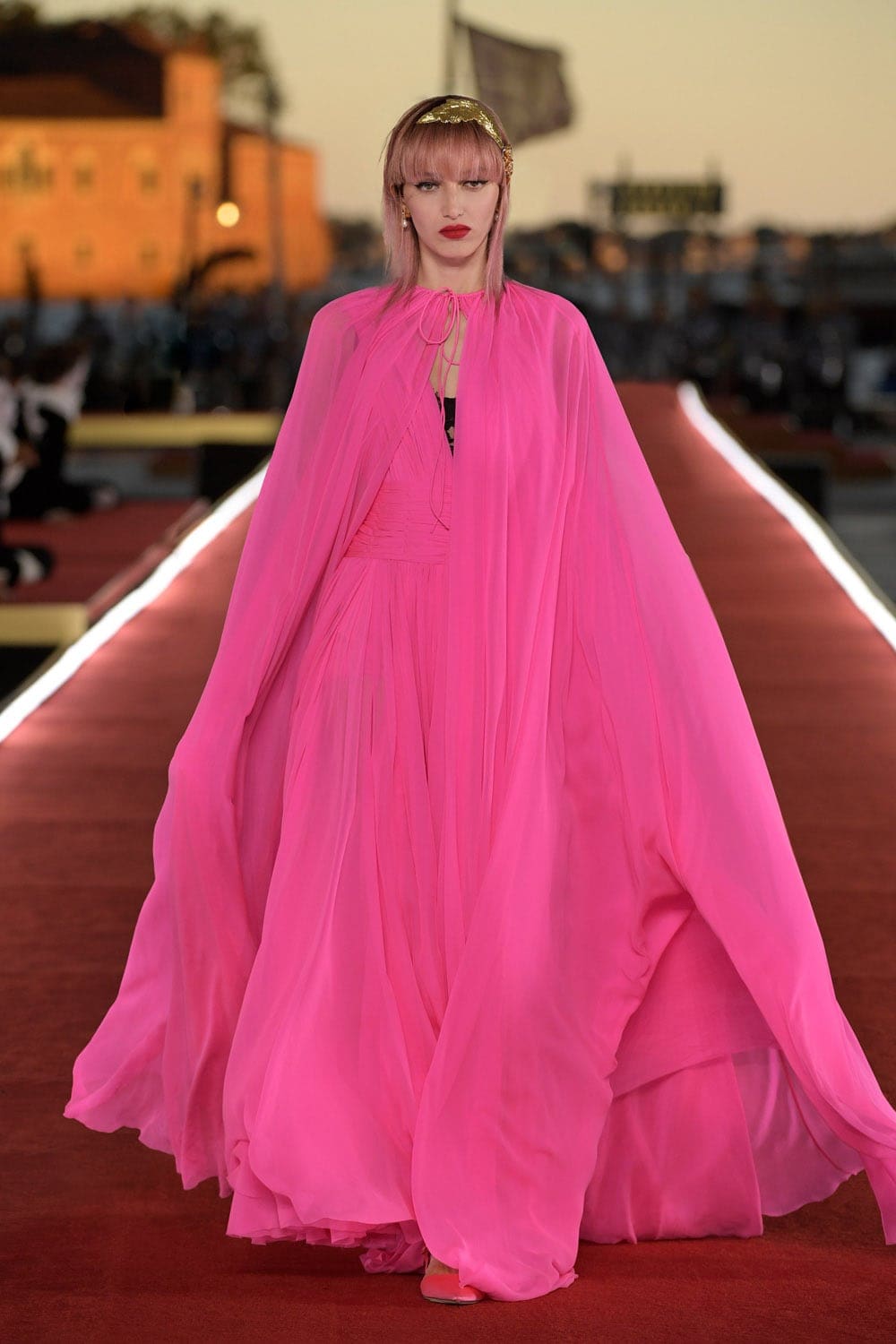 Dolce Gabbana Alta Moda Venezia 2021 - Dolce Gabbana Couture осень-зима 2021-2022 от RUNWAY ЖУРНАЛ