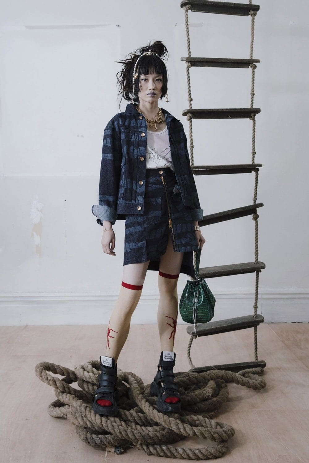 Vivienne Westwood Primavera Verano 2022 Londres por RUNWAY REVISTA