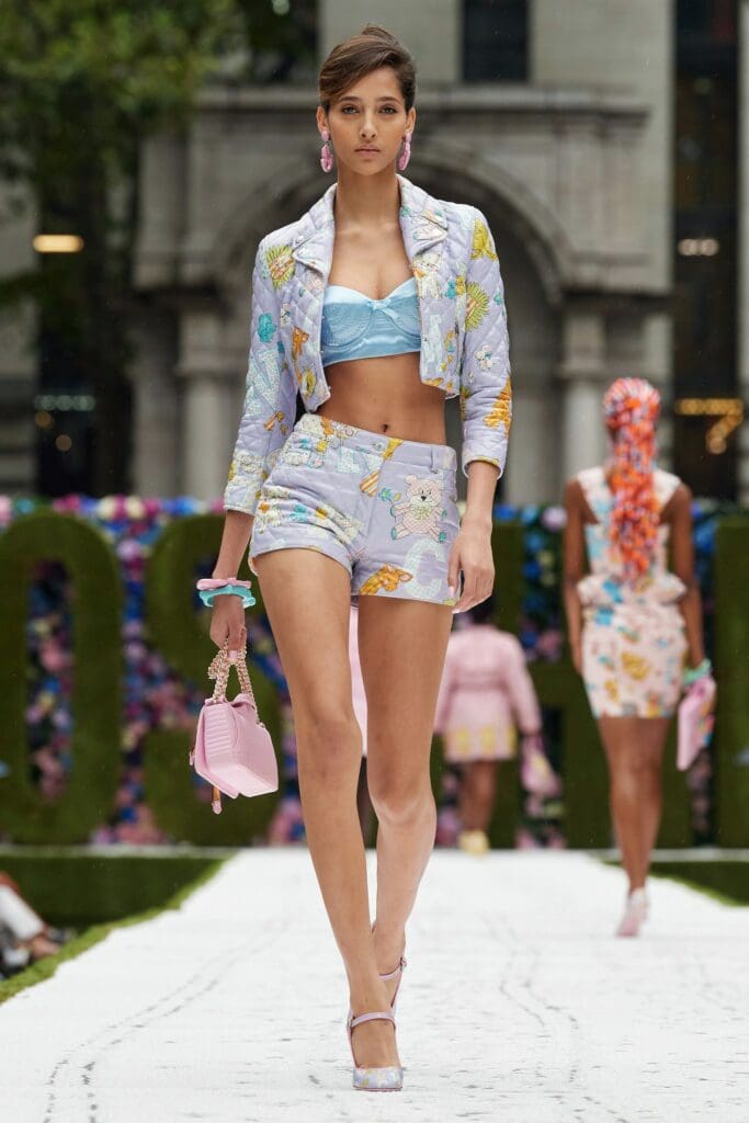 Moschino Spring Summer 2022 by RUNWAY MAGAZINE