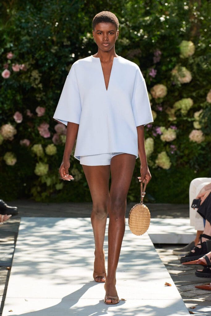 Michael Kors Spring Summer 2022 New York by RUNWAY MAGAZINE