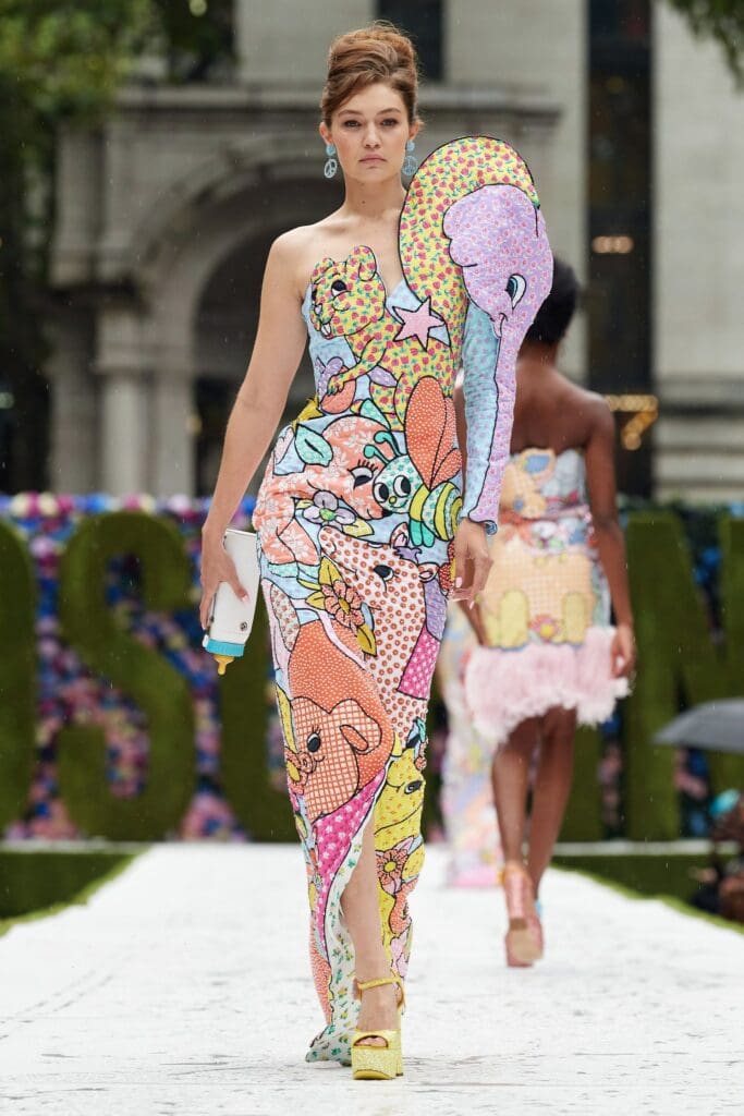 Moschino Spring Summer 2022 by RUNWAY MAGAZINE