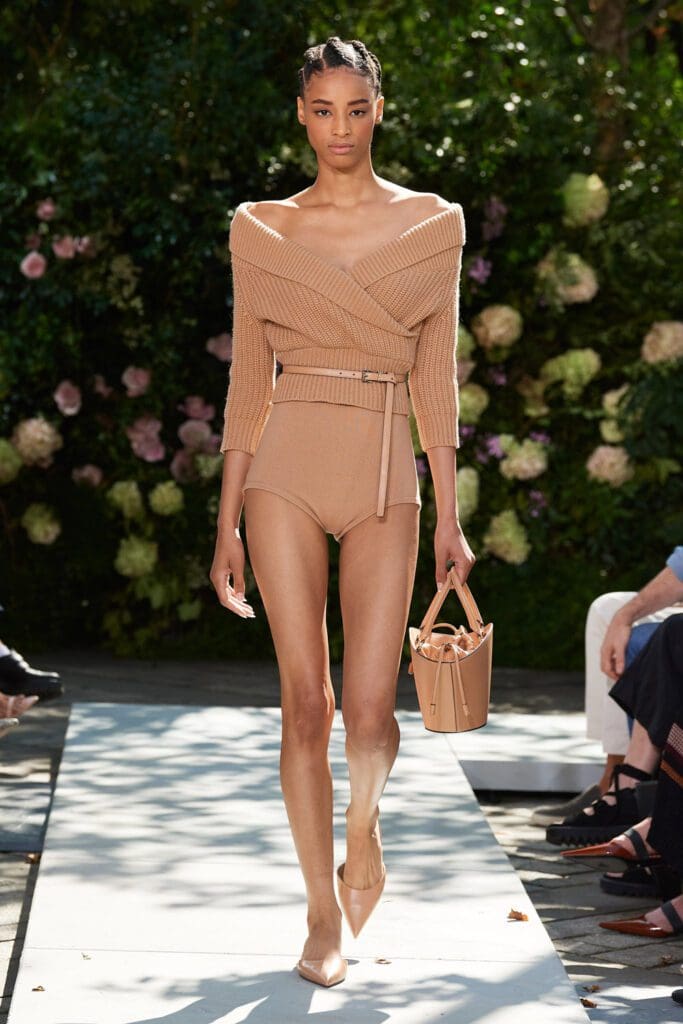 Michael Kors Spring Summer 2022 New York by RUNWAY MAGAZINE