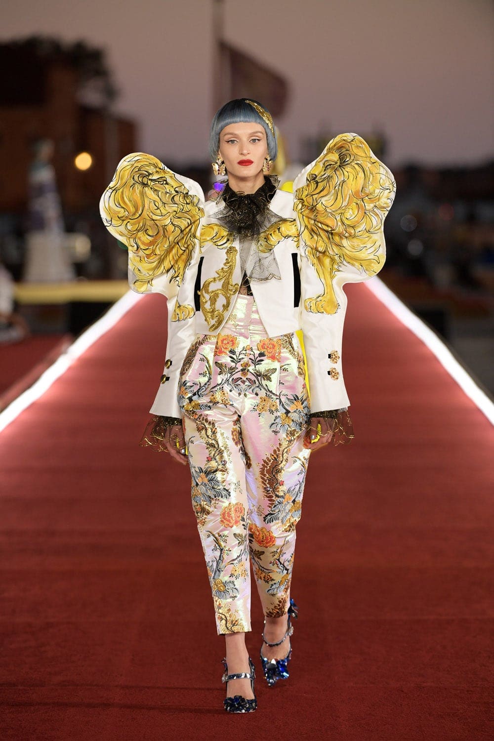 Dolce Gabbana Alta Moda Venezia 2021 - Dolce Gabbana Couture осень-зима 2021-2022 от RUNWAY ЖУРНАЛ