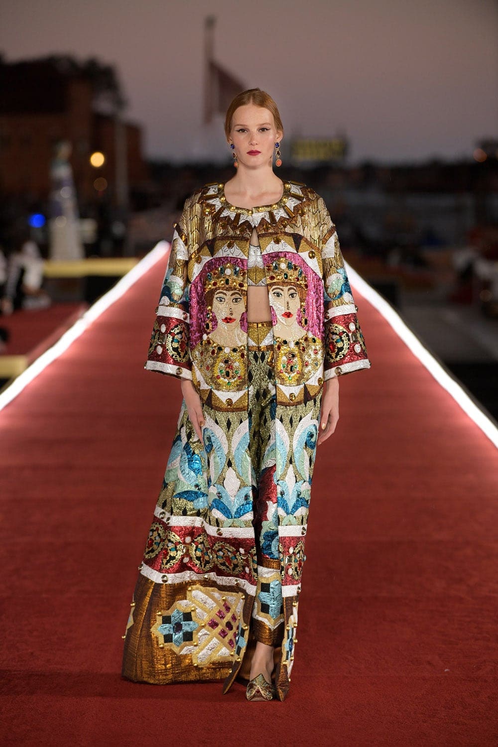 Dolce Gabbana Alta Moda Venezia 2021 - Dolce Gabbana Couture Otoño Invierno 2021-2022 por RUNWAY REVISTA