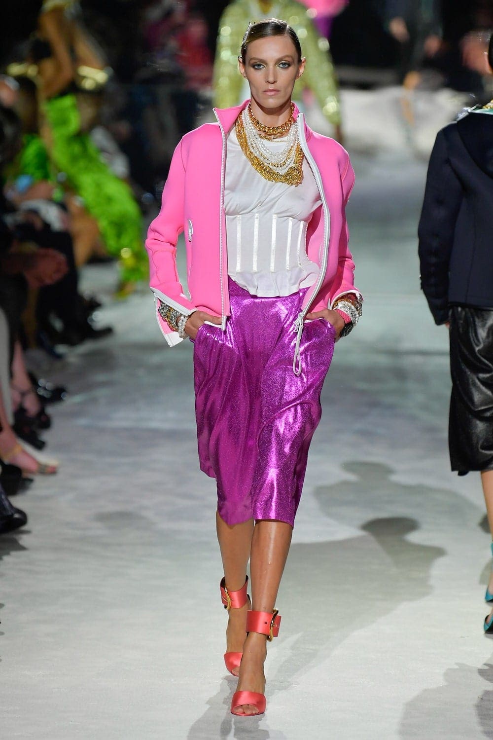 Tom Ford Primavera Verano 2022 Nueva York de RUNWAY REVISTA