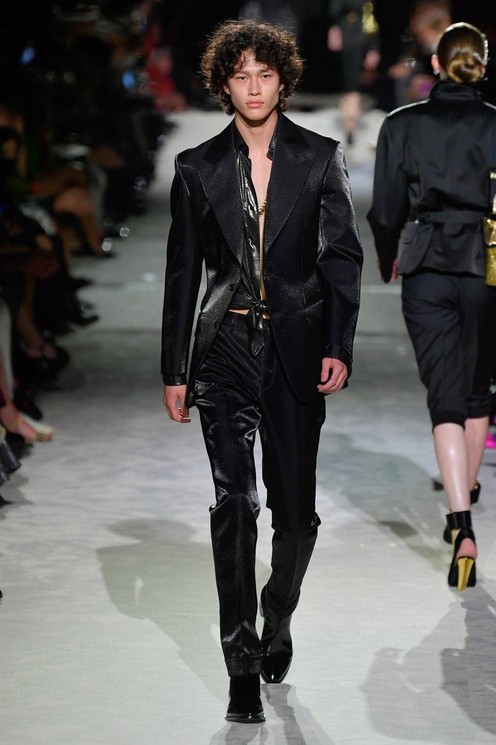 Tom Ford Primavera Verano 2022 Nueva York de RUNWAY REVISTA