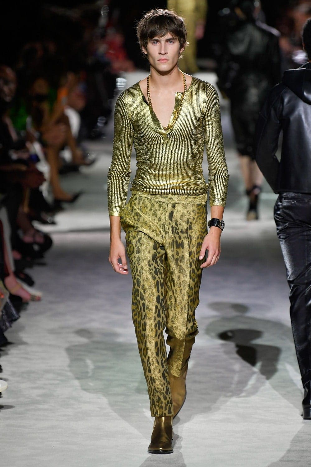 Tom Ford Primavera Verano 2022 Nueva York de RUNWAY REVISTA