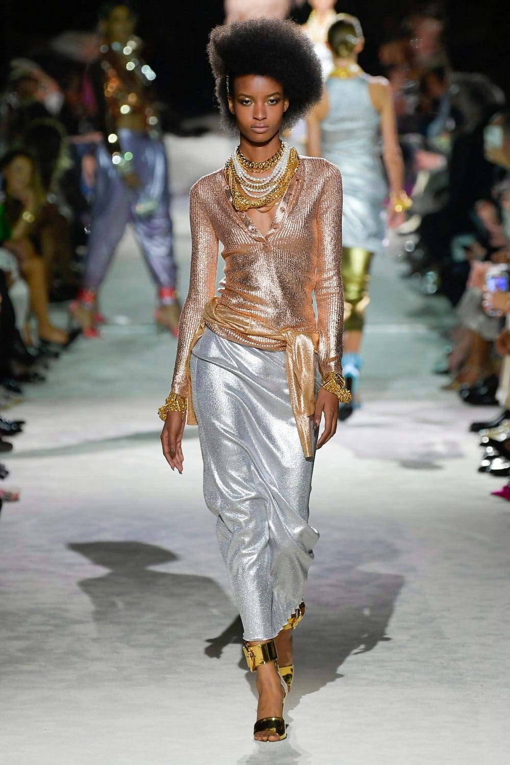 Tom Ford Primavera Verano 2022 Nueva York de RUNWAY REVISTA