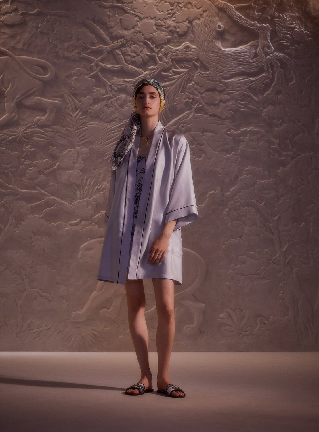 Dior Chez Moi Capsule Croisière 2022 par RUNWAY MAGAZINE