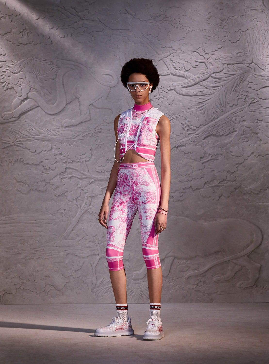 Dior Viera Capsule Croisière 2022 par RUNWAY MAGAZINE
