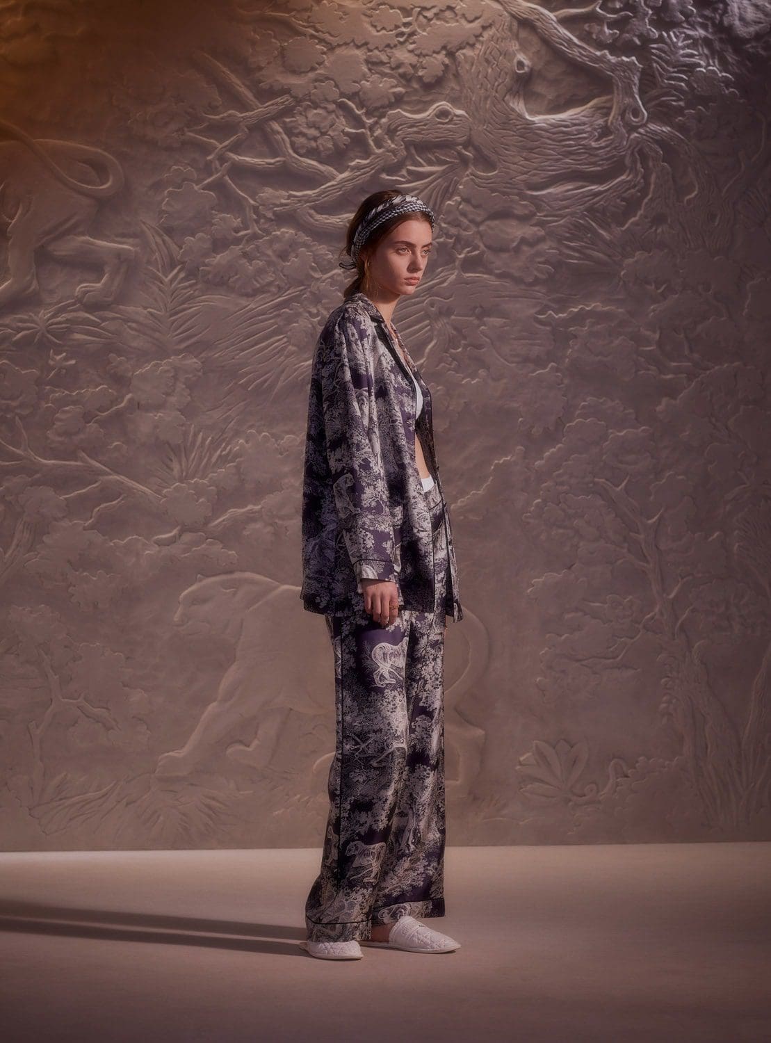 Dior Chez Moi Capsule Croisière 2022 par RUNWAY MAGAZINE