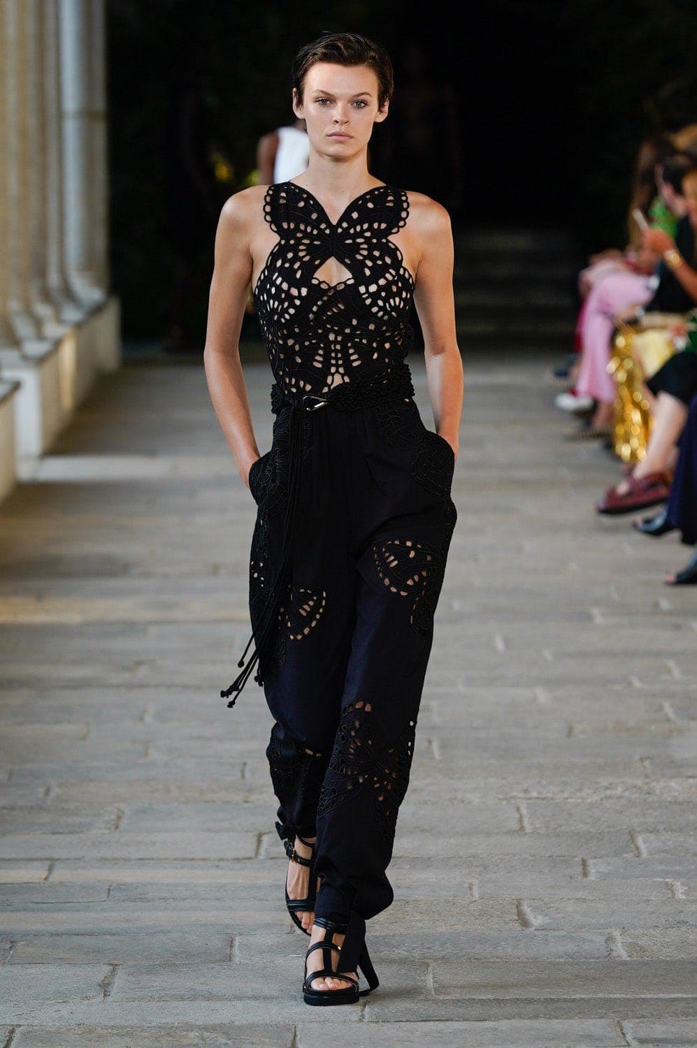 Alberta Ferretti Primavera Estate 2022 di RUNWAY MAGAZINE