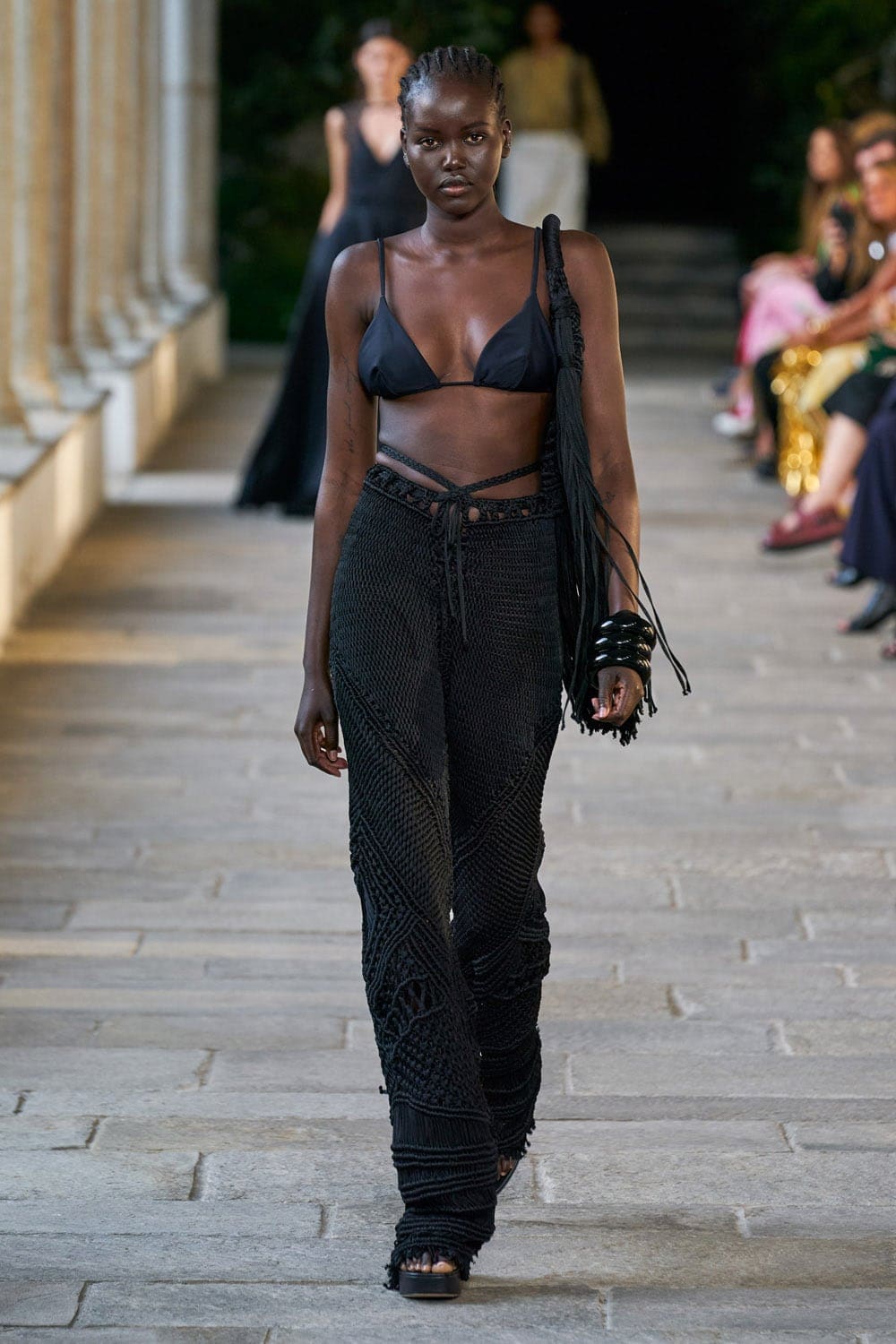 Alberta Ferretti Primavera Estate 2022 di RUNWAY MAGAZINE