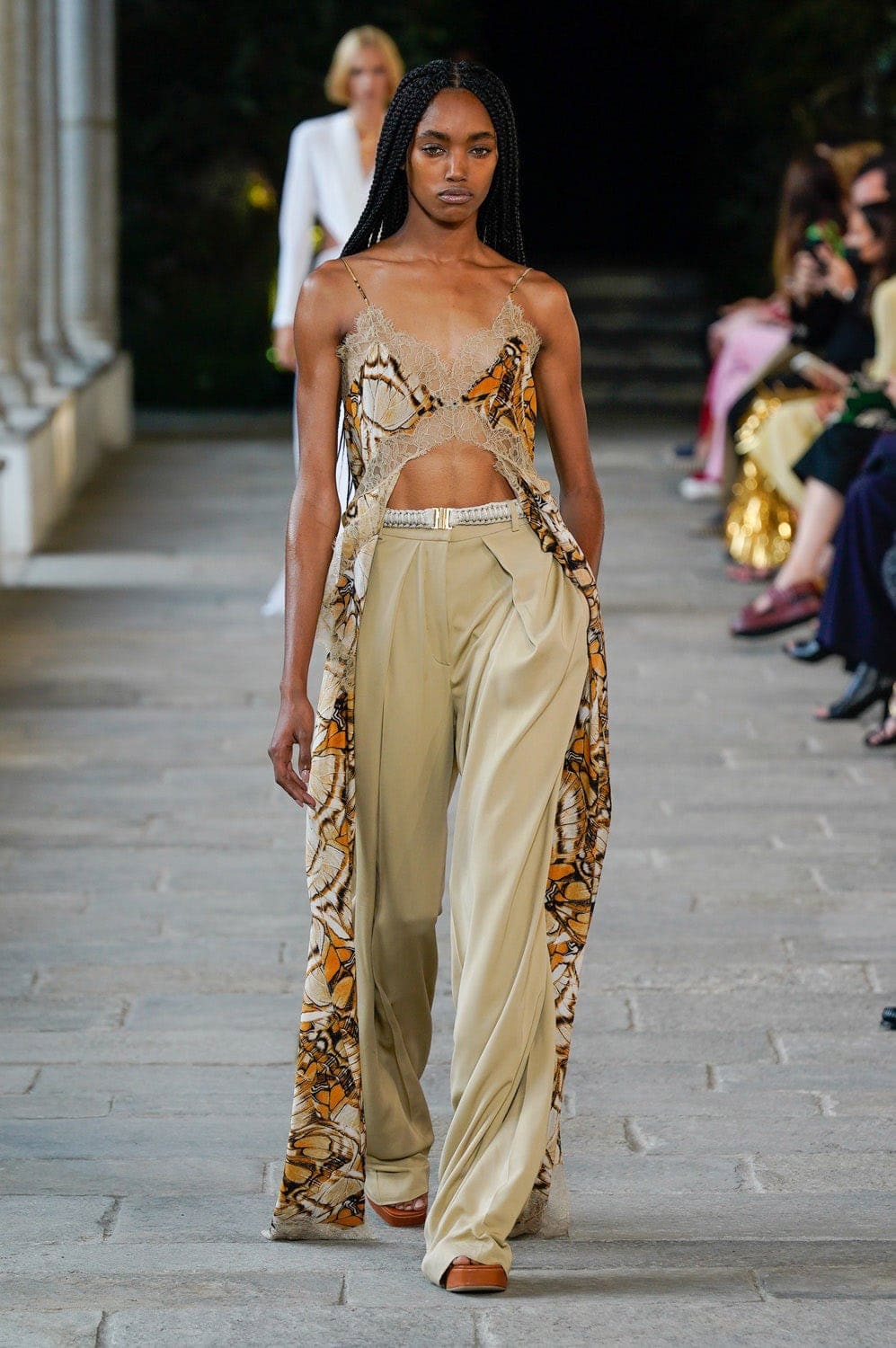 Alberta Ferretti Primavera Estate 2022 di RUNWAY MAGAZINE