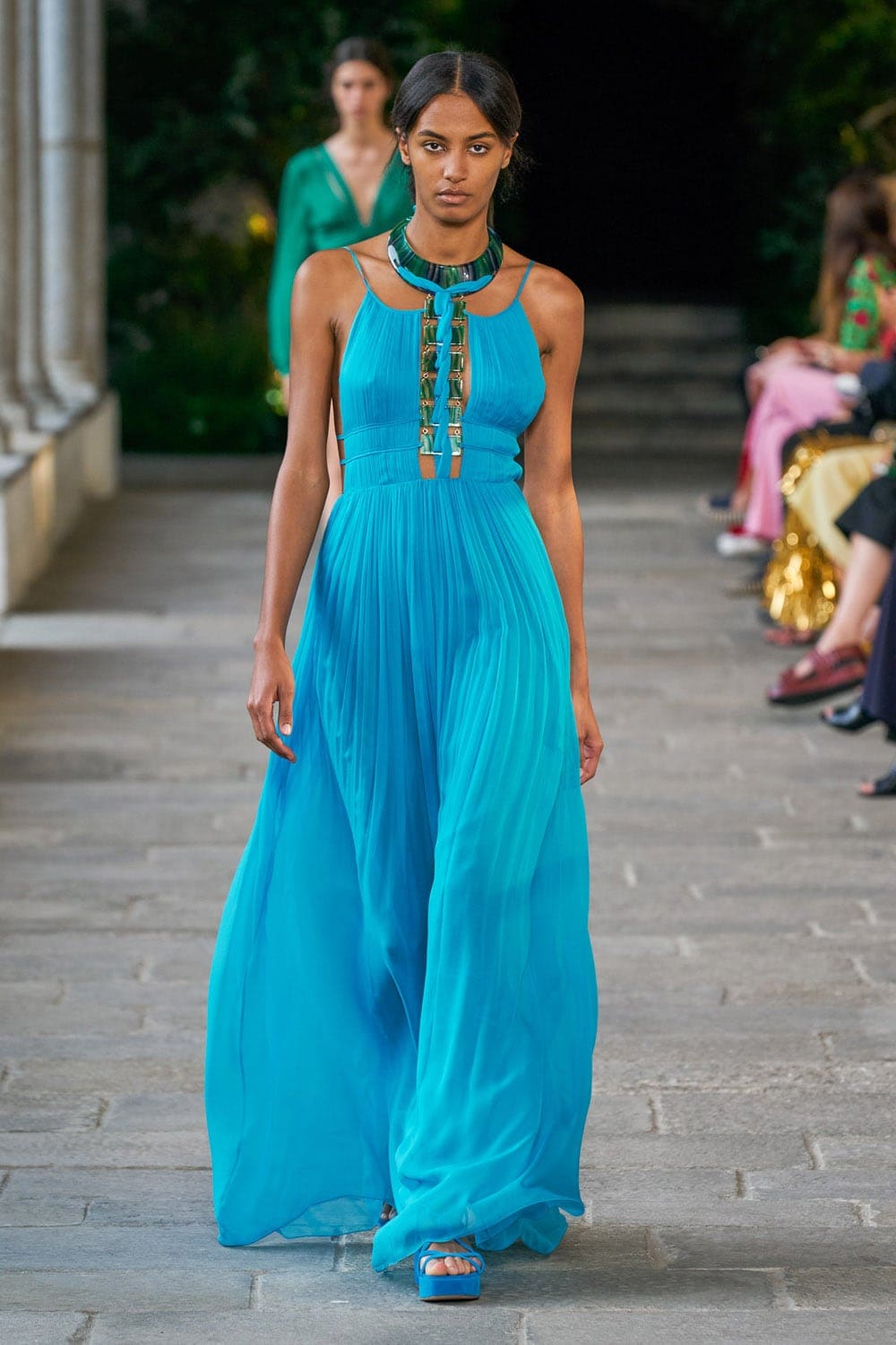 Alberta Ferretti Primavera Estate 2022 di RUNWAY MAGAZINE