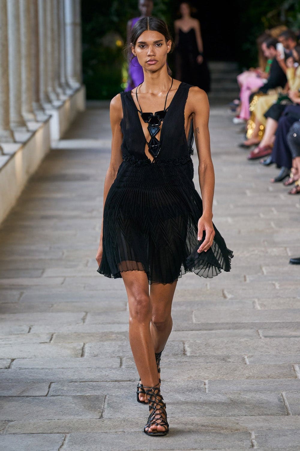 Alberta Ferretti Primavera Estate 2022 di RUNWAY MAGAZINE