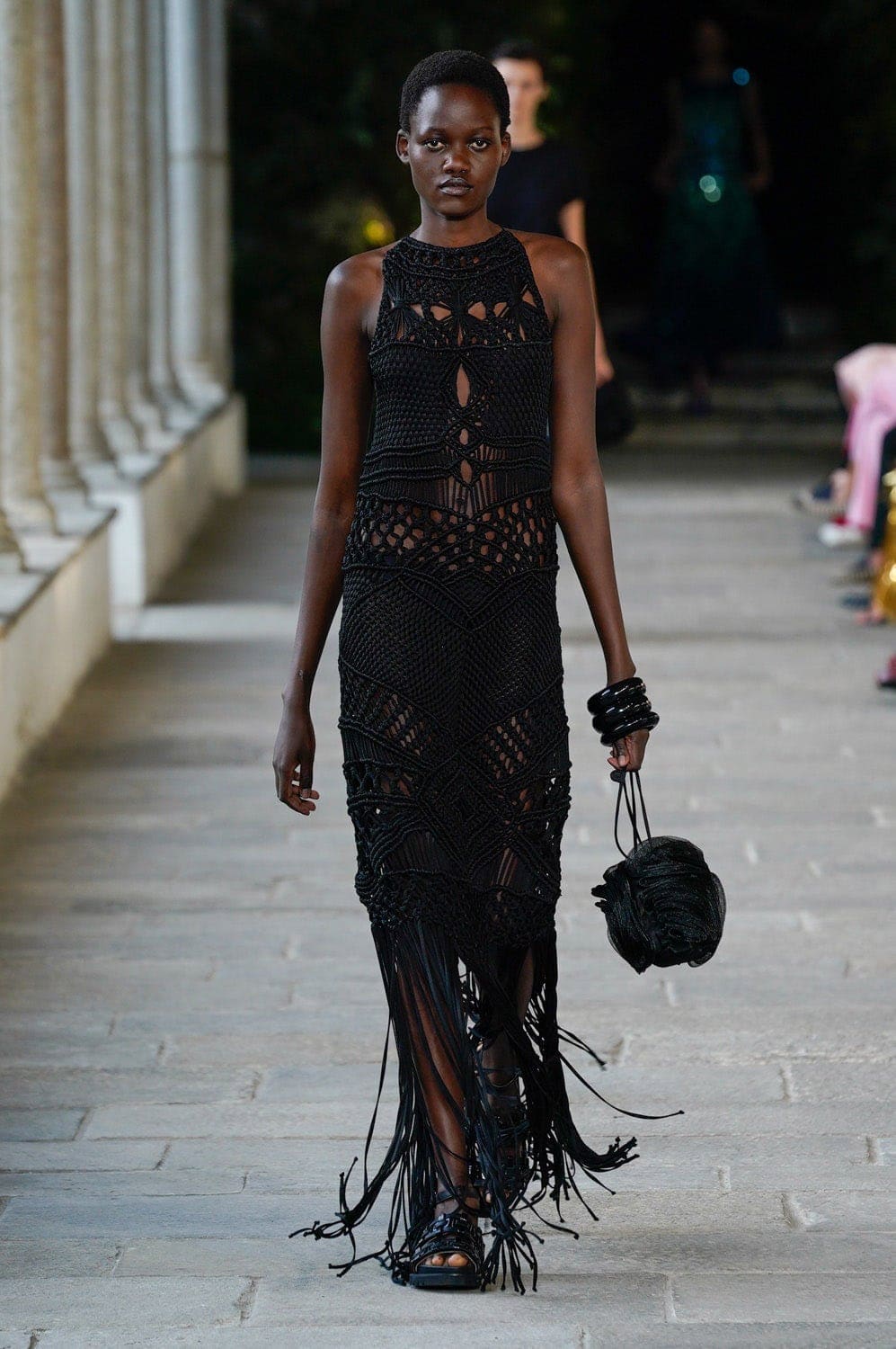 Alberta Ferretti Primavera Estate 2022 di RUNWAY MAGAZINE