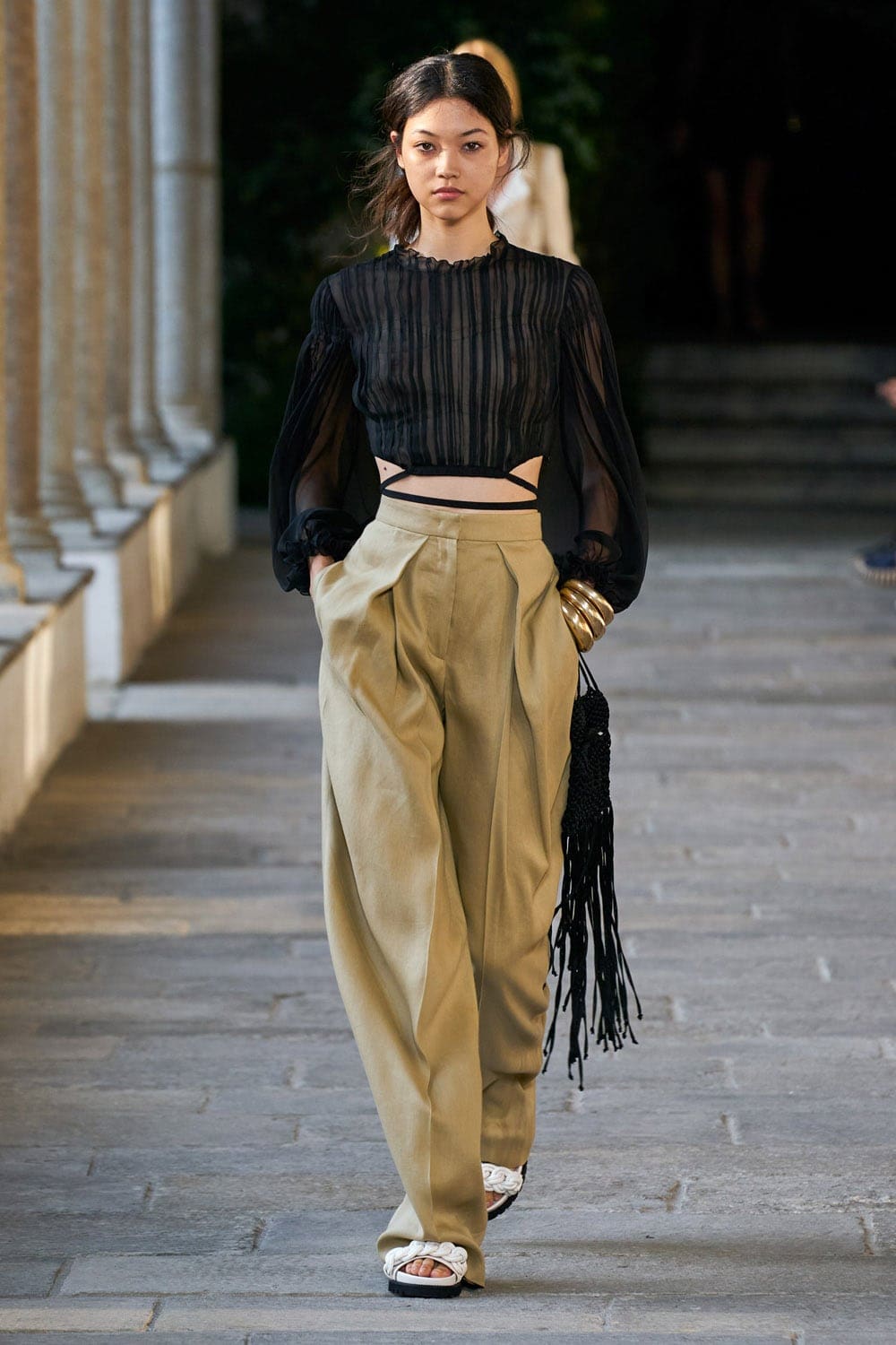 Alberta Ferretti Primavera Estate 2022 di RUNWAY MAGAZINE