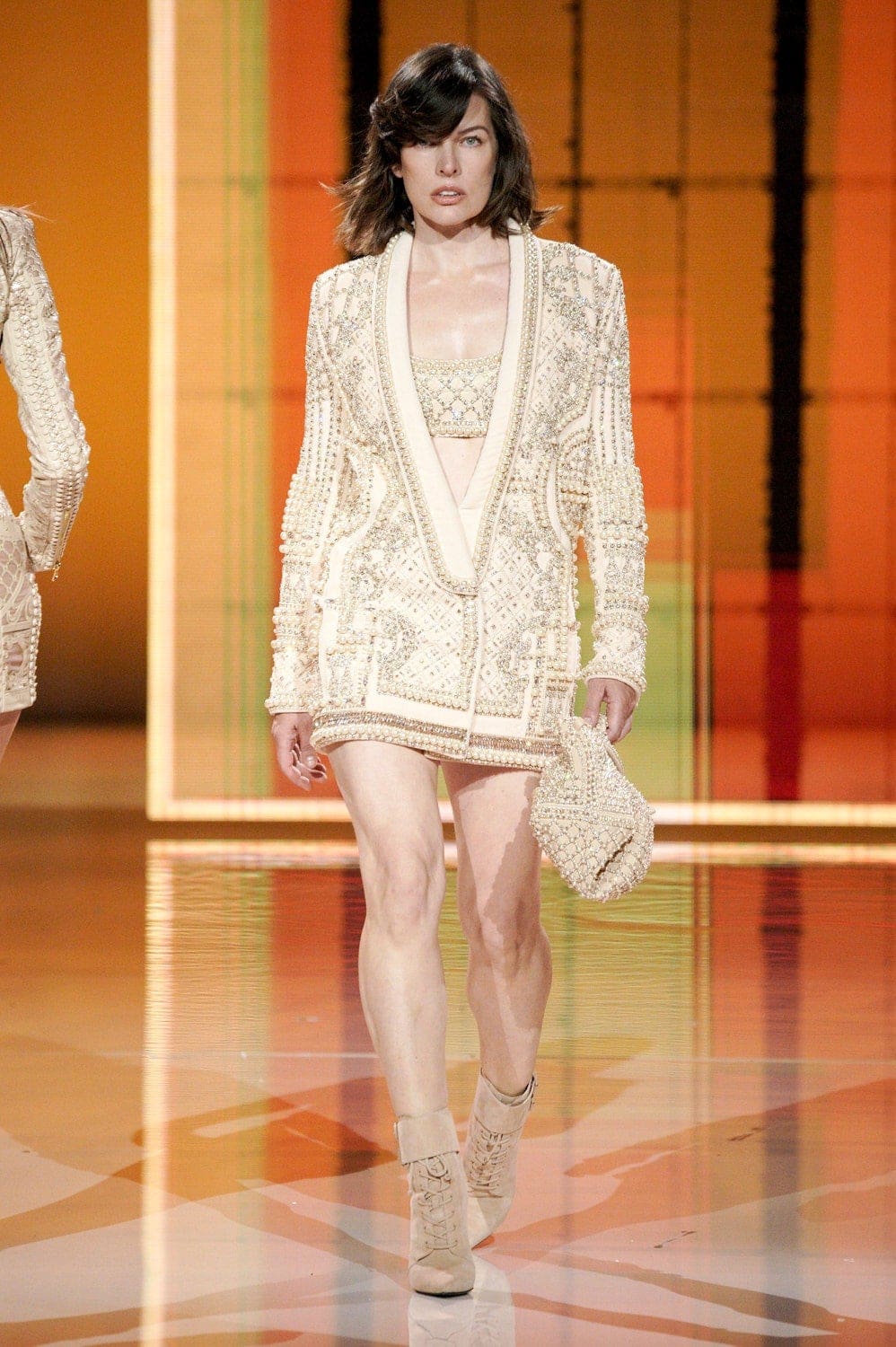奥利维尔的巴尔曼 Rousteing 2022 春夏 RUNWAY 杂志