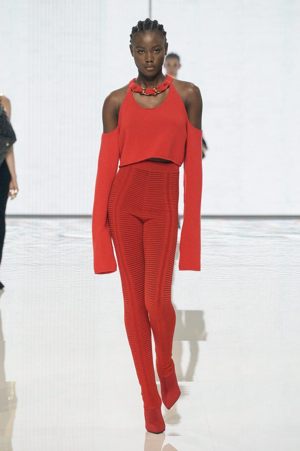 奥利维尔的巴尔曼 Rousteing 2022 春夏 RUNWAY 杂志