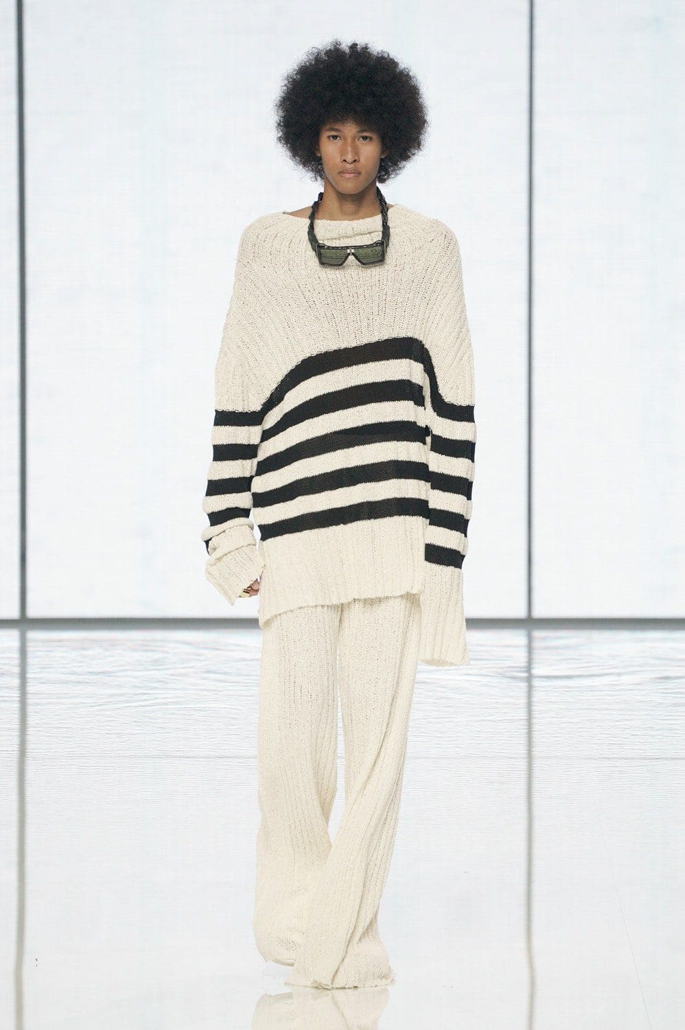 奥利维尔的巴尔曼 Rousteing 2022 春夏 RUNWAY 杂志