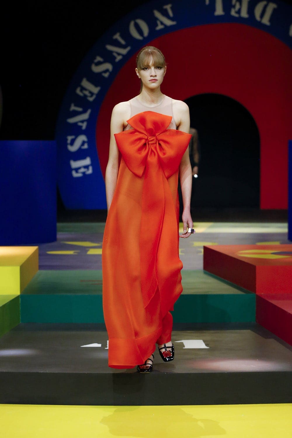 Dior Primavera Verano 2022 París por RUNWAY REVISTA