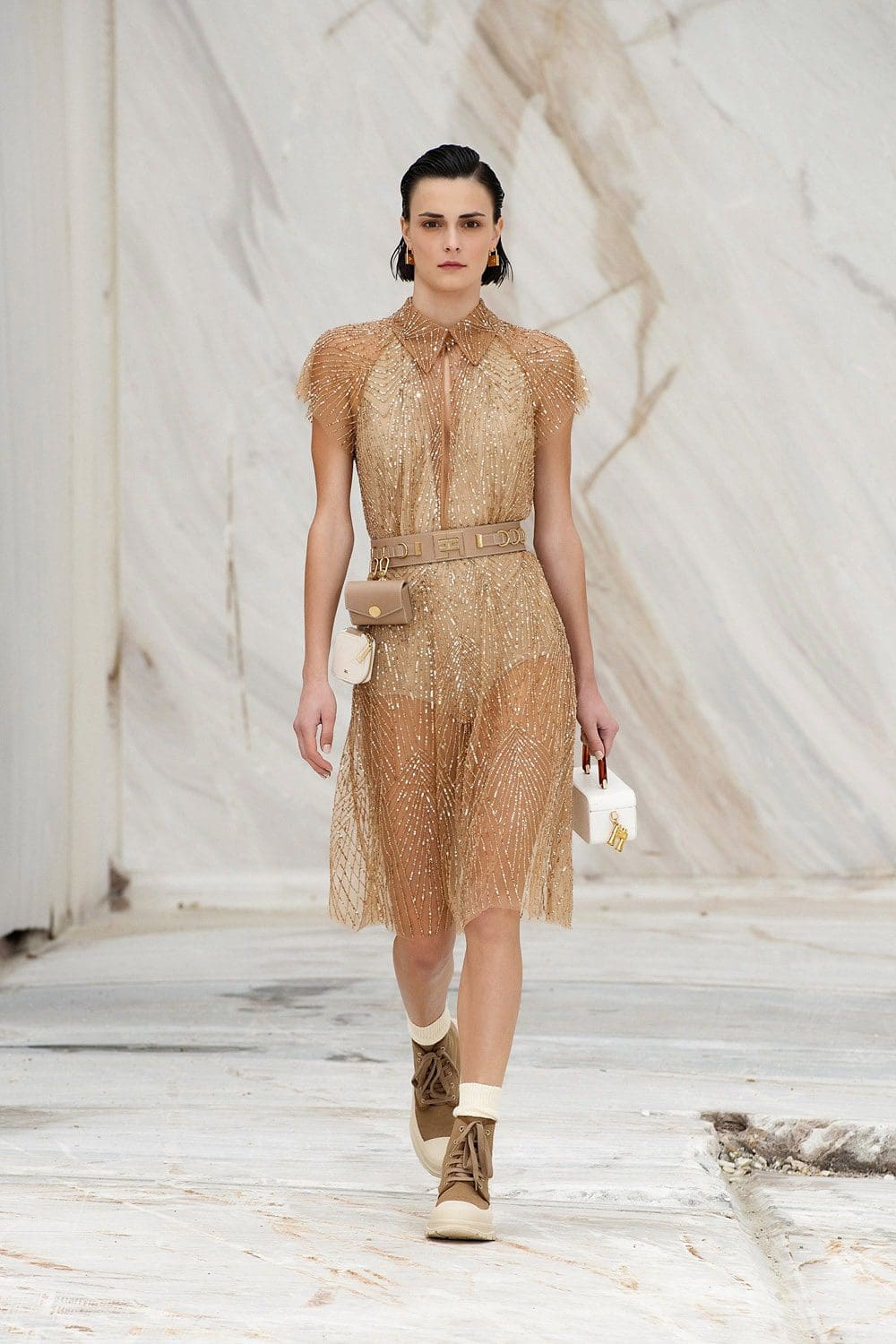 Elisabetta Franchi Spring Summer 2022 Milão por RUNWAY MAGAZINE
