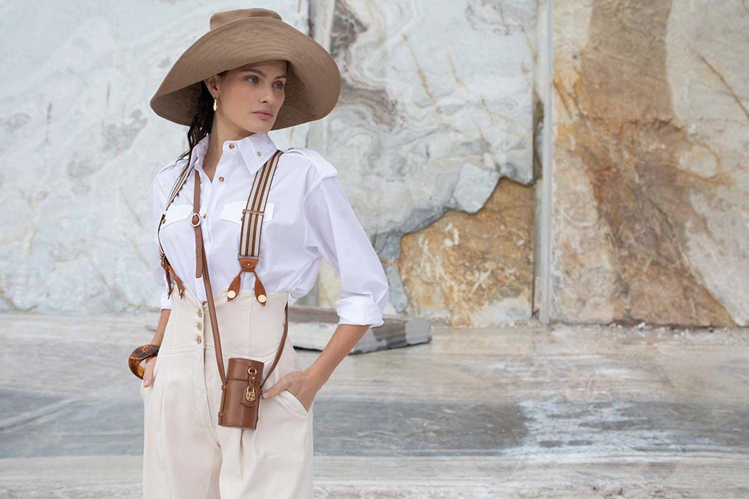 Elisabetta Franchi Spring Summer 2022 Milão por RUNWAY MAGAZINE