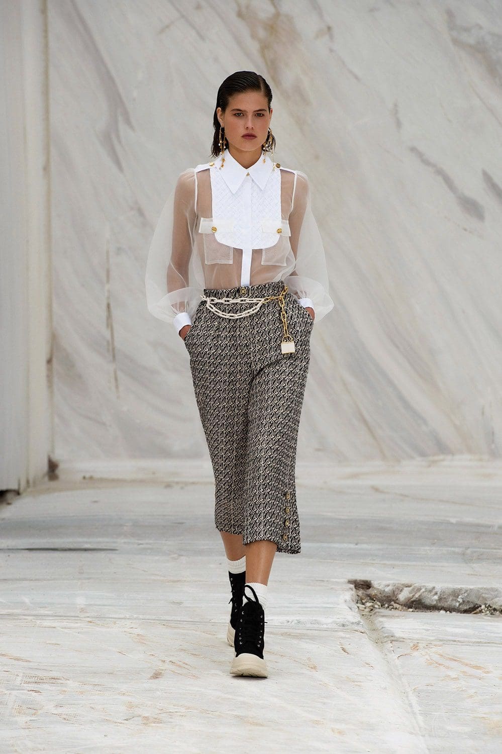 Elisabetta Franchi Spring Summer 2022 Milão por RUNWAY REVISTA Elisabetta Franchi Spring Summer 2022 Milan by RUNWAY MAGAZINE