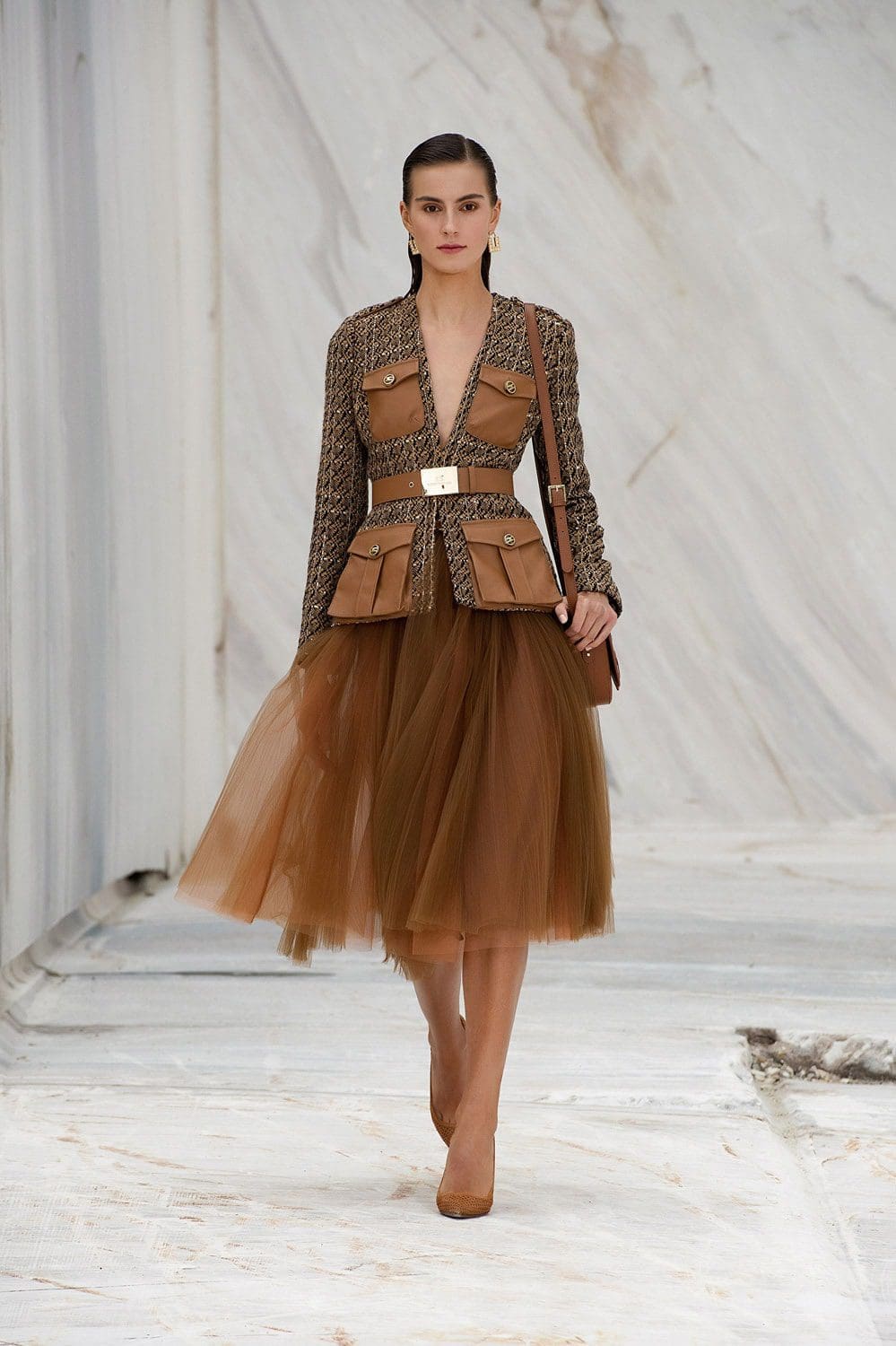 Elisabetta Franchi Spring Summer 2022 Milão por RUNWAY MAGAZINE