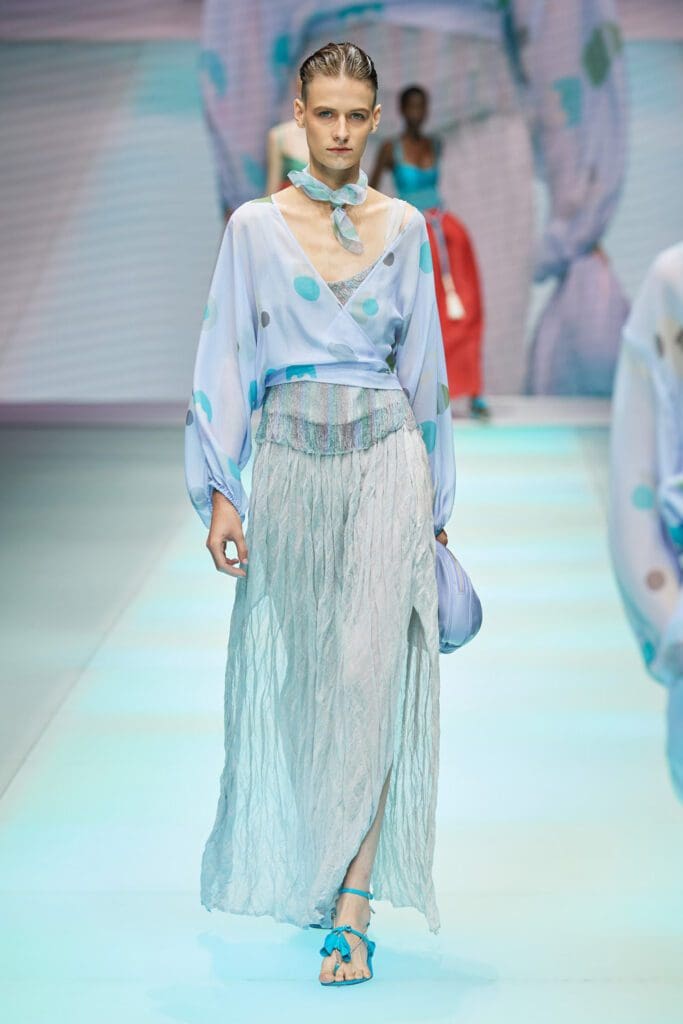 Emporio Armani Spring Summer 2022 by RUNWAY MAGAZINEEmporio Armani Spring Summer 2022 by RUNWAY MAGAZINE