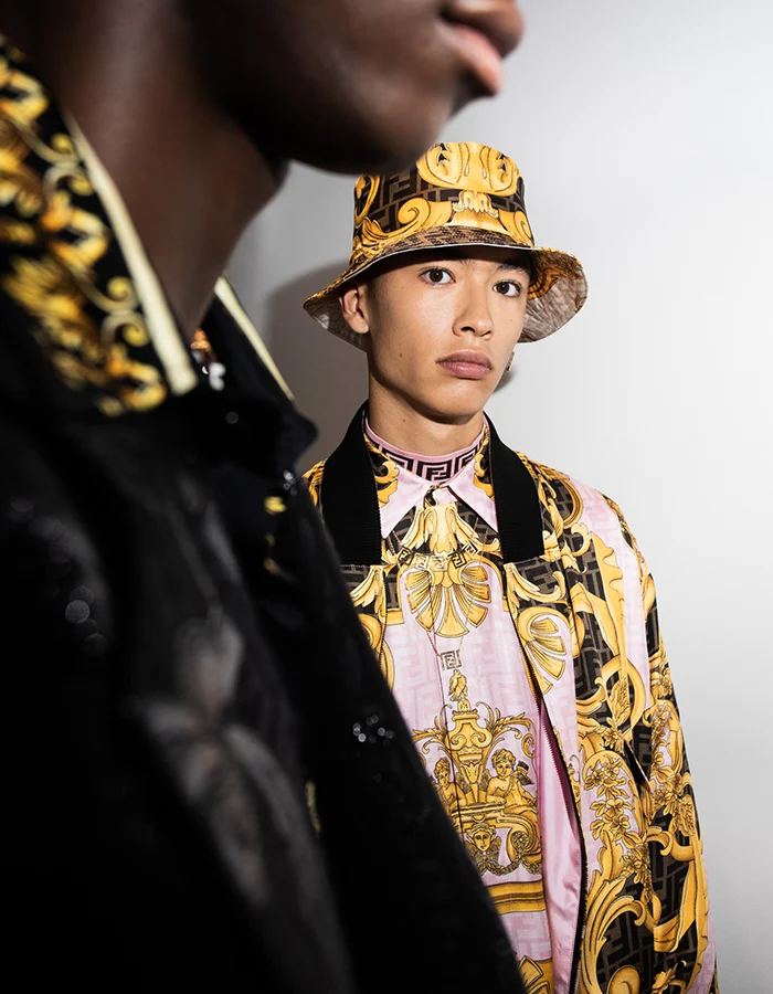 Fendace - Versace от Fendi, Fendi от Versace 2021 от RUNWAY ЖУРНАЛ