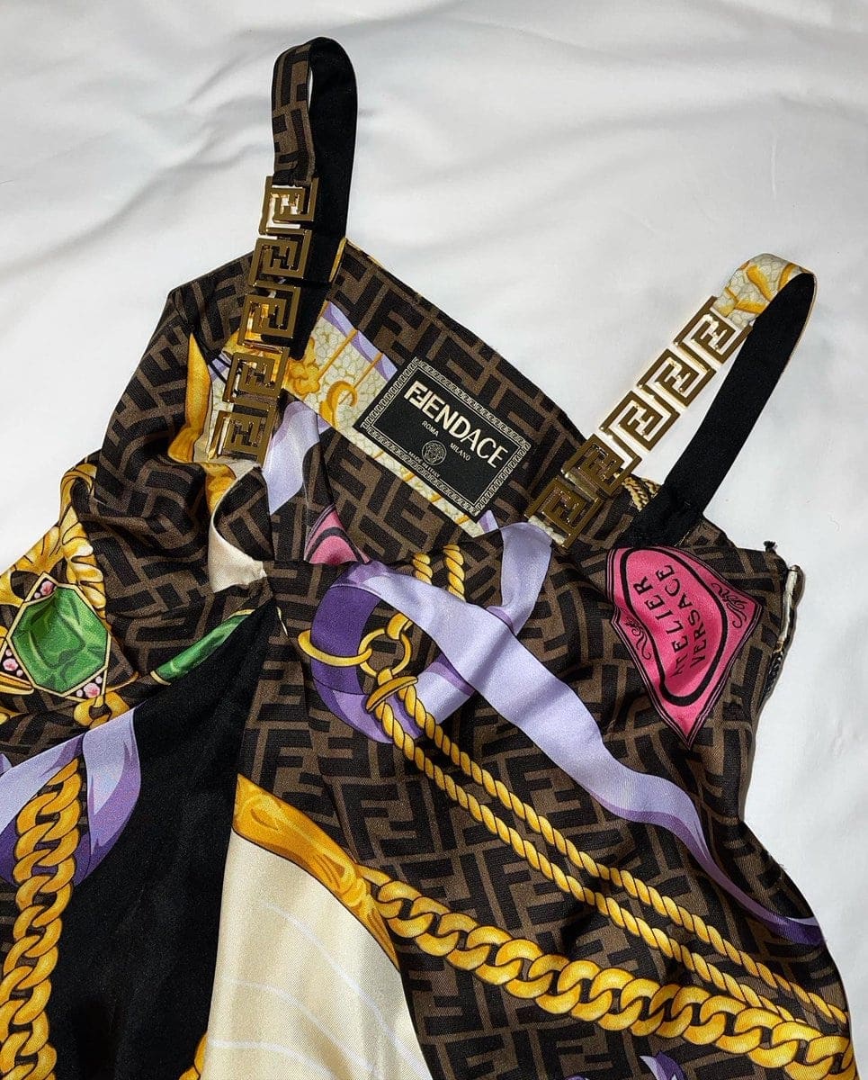 Fendace - Versace от Fendi, Fendi от Versace 2021 от RUNWAY ЖУРНАЛ