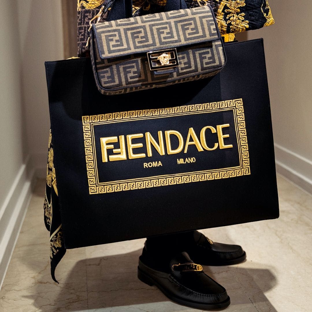 Fendace - Versace от Fendi, Fendi от Versace 2021 от RUNWAY ЖУРНАЛ