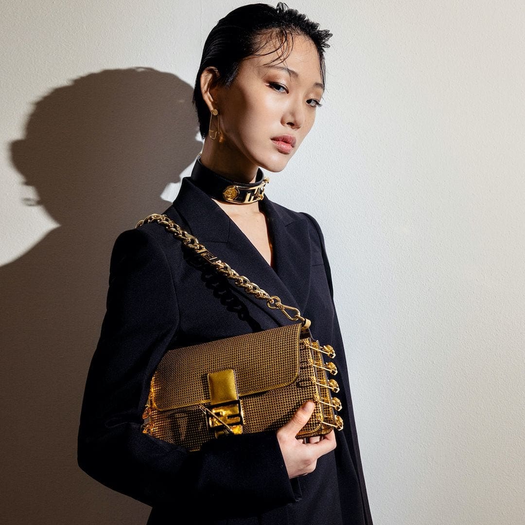 Fendace - Versace от Fendi, Fendi от Versace 2021 от RUNWAY ЖУРНАЛ
