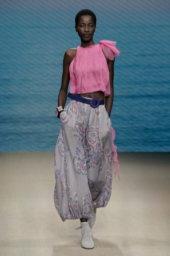 Giorgio Armani Spring Summer 2022 Milan by RUNWAY MAGAZINE