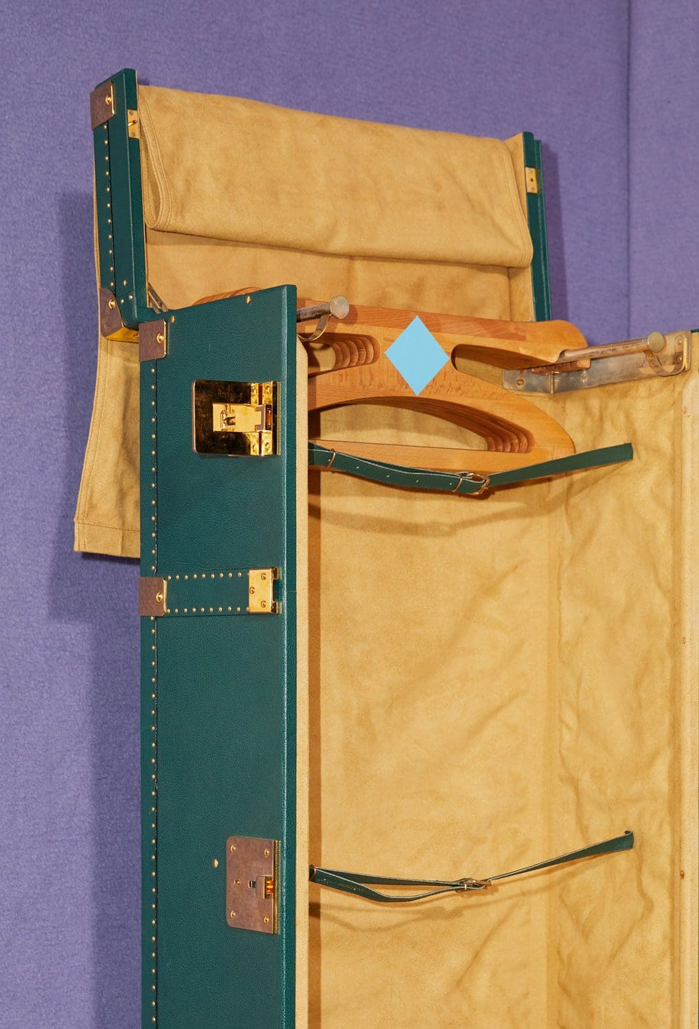 Coffre Gucci - digital ouverture du concept store par RUNWAY MAGAZINE