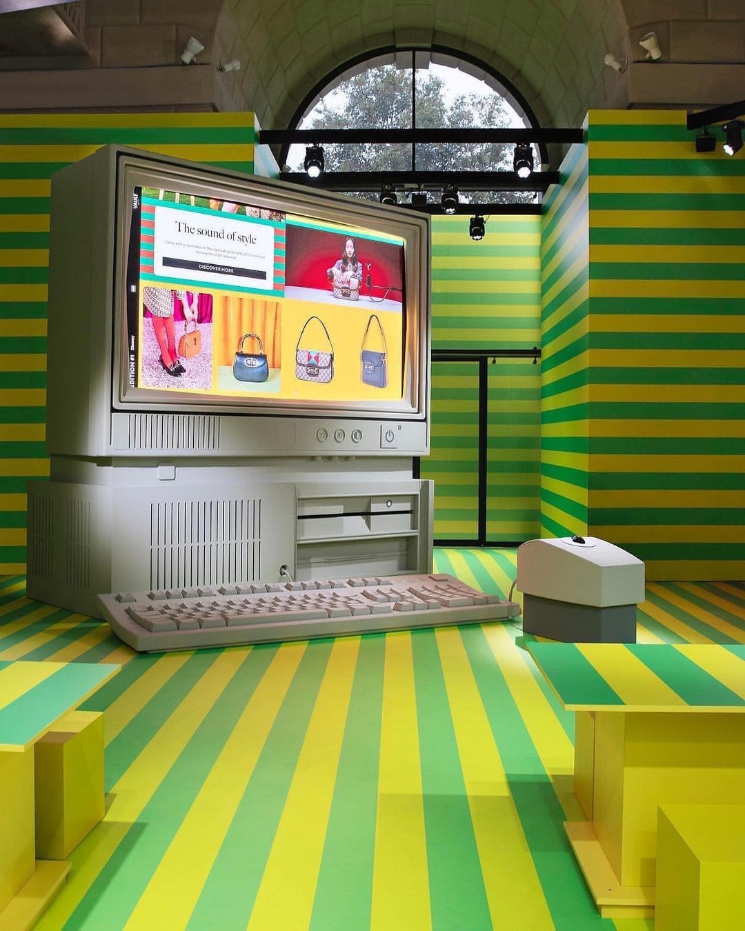 Coffre Gucci - digital ouverture du concept store par RUNWAY MAGAZINE
