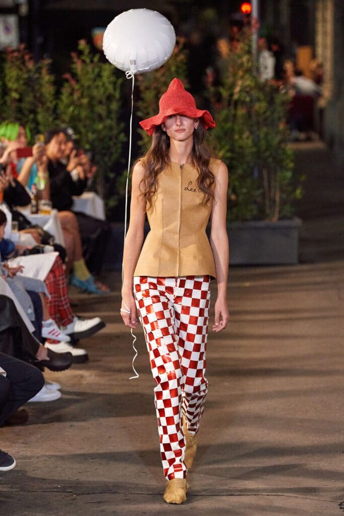 MM6 Maison Margiela Spring Summer 2022 by RUNWAY MAGAZINE