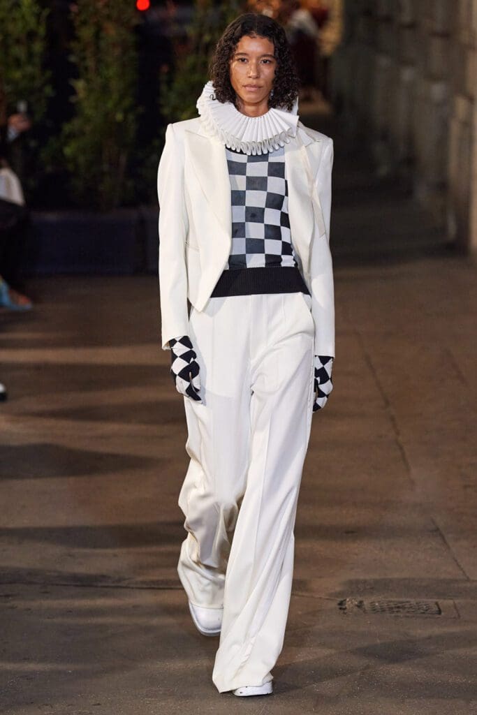 MM6 Maison Margiela Spring Summer 2022 by RUNWAY MAGAZINE