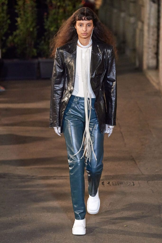 MM6 Maison Margiela Spring Summer 2022 by RUNWAY MAGAZINE