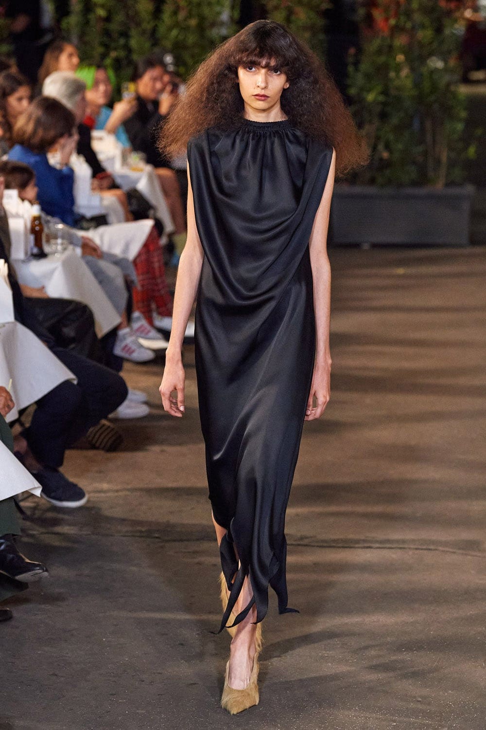 MM6 Maison Margiela Frühling Sommer 2022 von RUNWAY MAGAZIN