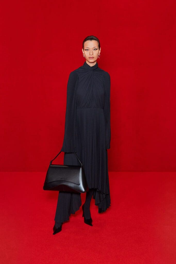Balenciaga Spring Summer 2022 by RUNWAY MAGAZINE