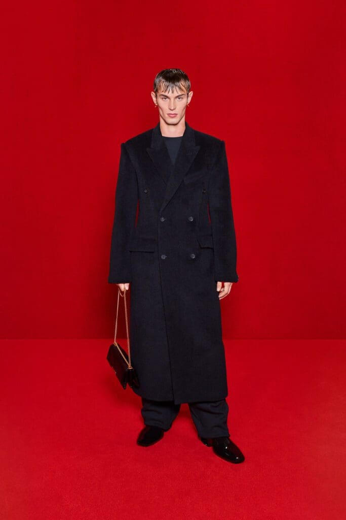 Balenciaga Spring Summer 2022 by RUNWAY MAGAZINE